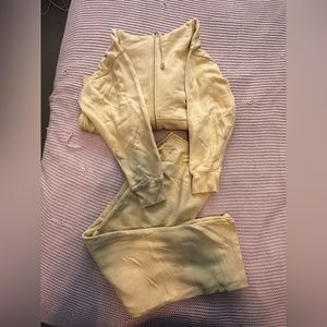 Aritzia Boyfriend Cozy Tracksuit Yellow (Size L/XL)